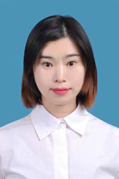 刘月